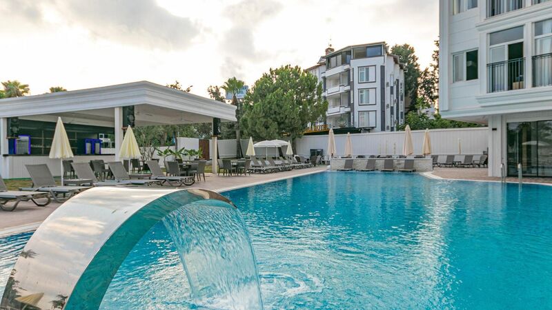 Lara World Hotel & Spa